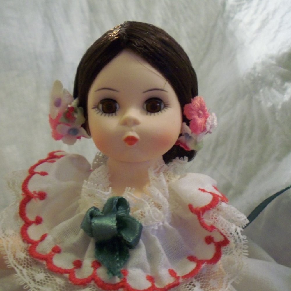 MADAME ALEXANDER MISS PANAMA 1970S 8 INCH DOLL
